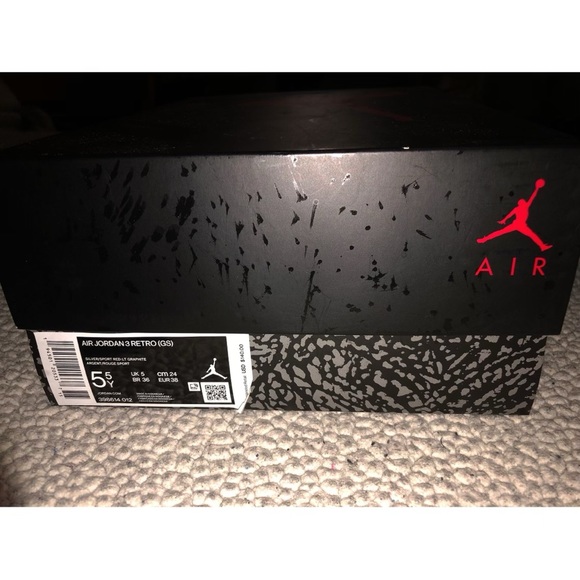 🔥AIR JORDAN III RETRO ‘COOL GREY’🔥 - Picture 9 of 10